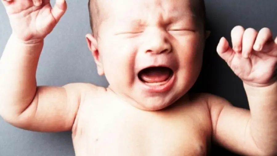come si fa a capire perchè piange un neonato?