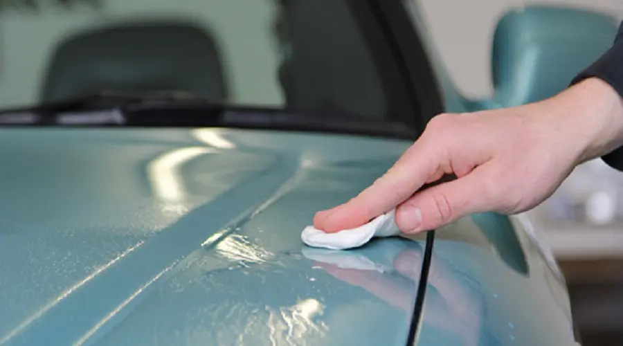 I difetti di verniciatura auto: eliminazione tramite verniciatura