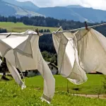 Cosa fare per eliminare odore e macchie di sudore