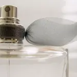 Acquistare online profumi da donna e risparmiare