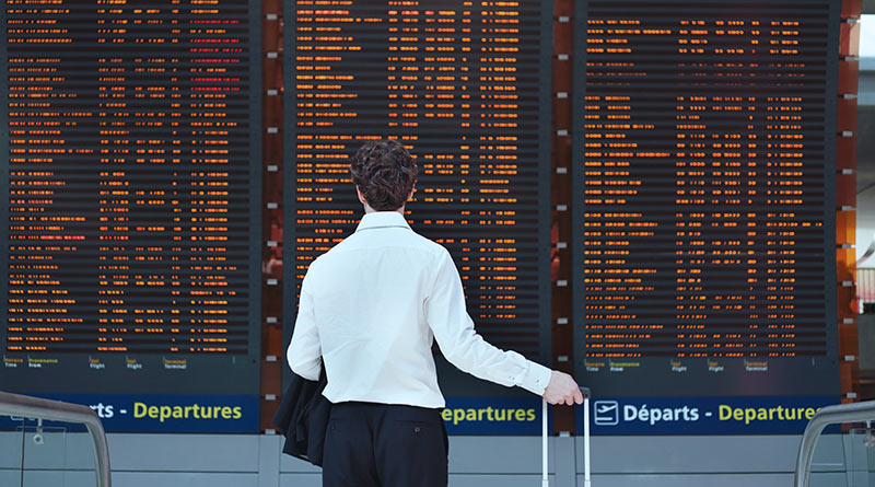 Cosa fare per ottenere il risarcimento in caso di volo cancellato, volo in ritardo e overbooking?